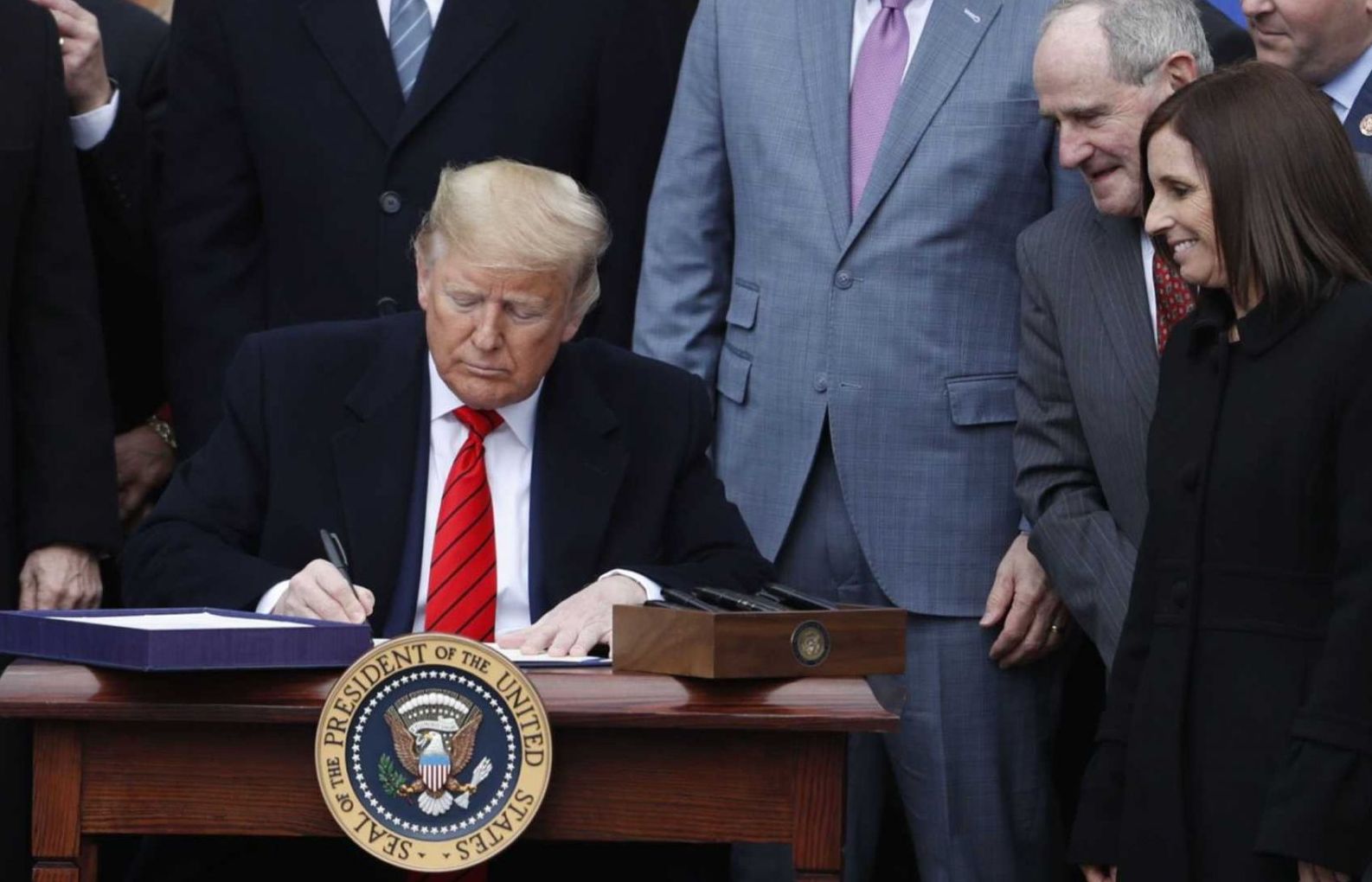 tong thong trump usmca khang dinh tuong lai huy hoang cho nen cong nghiep my