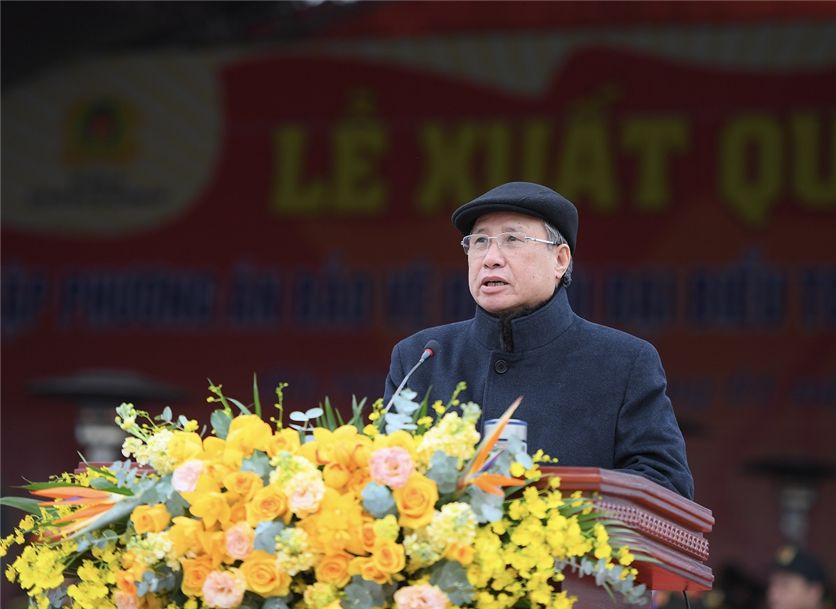 Thường trực Ban Bí thư Trung ương Đảng Trần Quốc Vượng phát biểu chỉ đạo tại Lễ xuất quân, diễn tập.