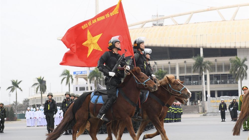 san sang cac phuong an bao dam tuyet doi an toan dai hoi dai bieu toan quoc lan thu xiii cua dang