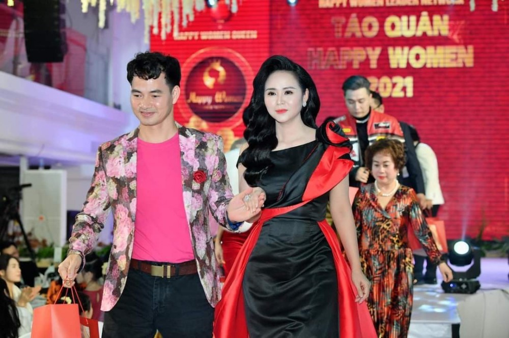 450 khách mời tham dự Chương trình 'Táo quân Happy Women 2021'