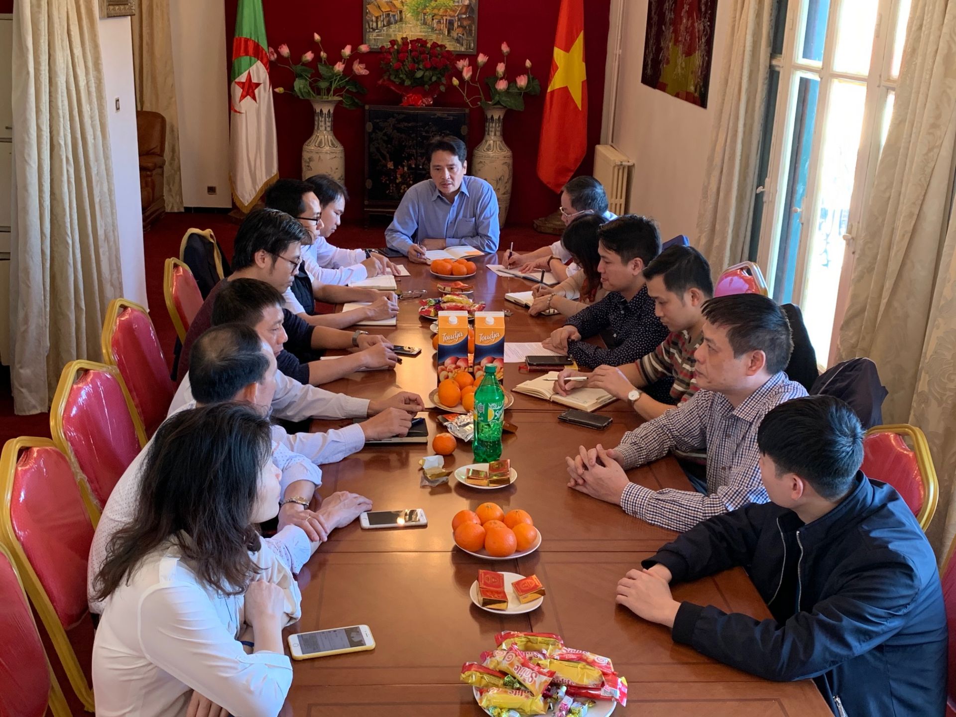 ky niem 90 nam ngay thanh lap dang cong san viet nam tai algeria