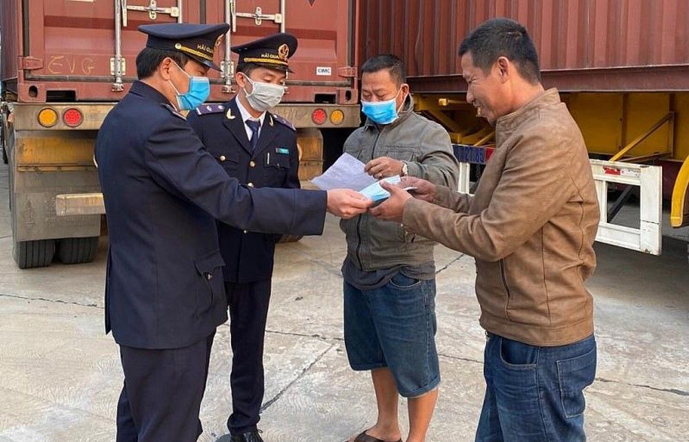 tong cuc hai quan kiem soat chat dich benh do virus corona khi giai quyet thu tuc xuat nhap khau hang