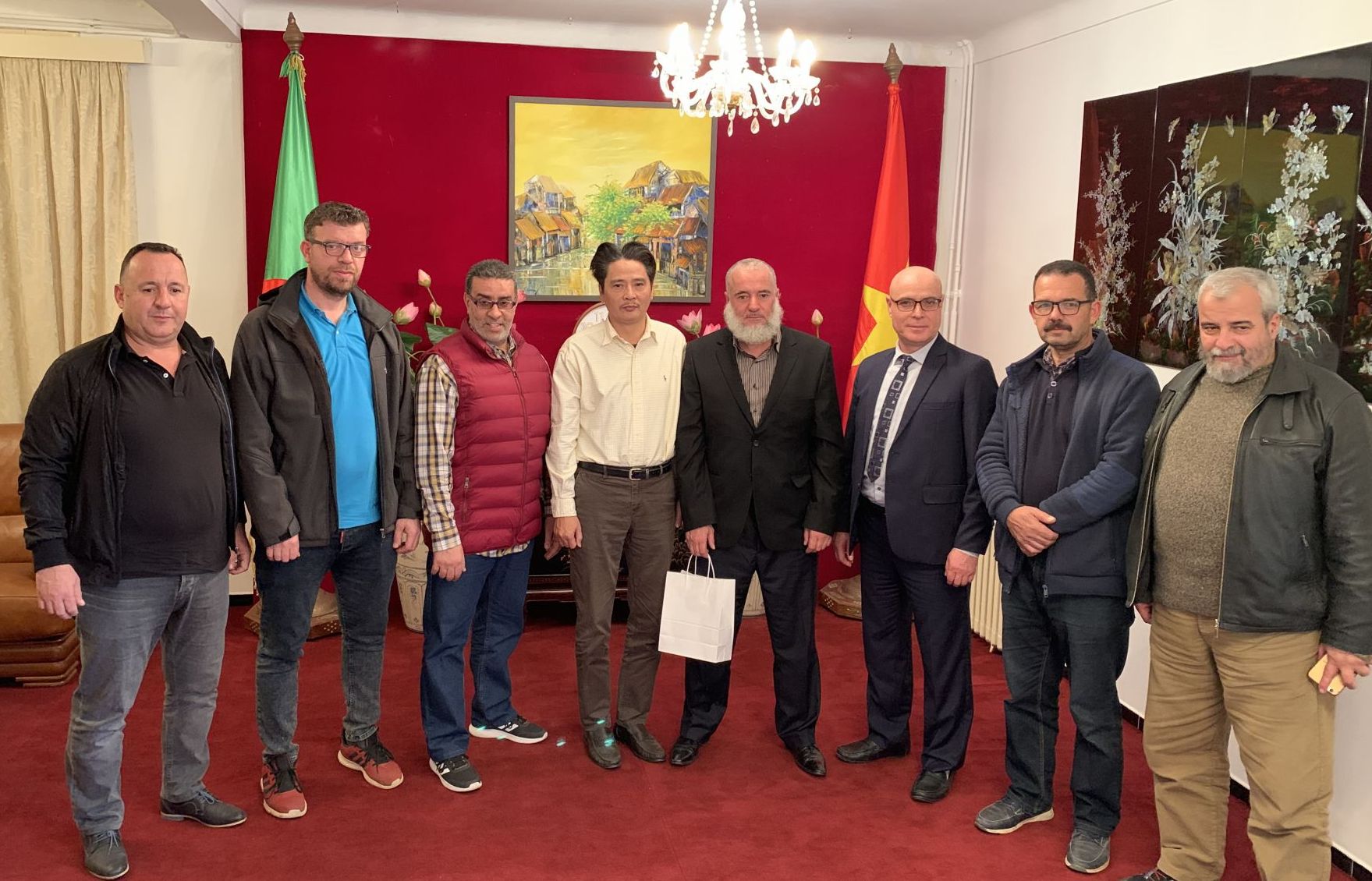 Gặp mặt đại diện liên đoàn và môn phái võ cổ truyền Việt Nam tại Algeria