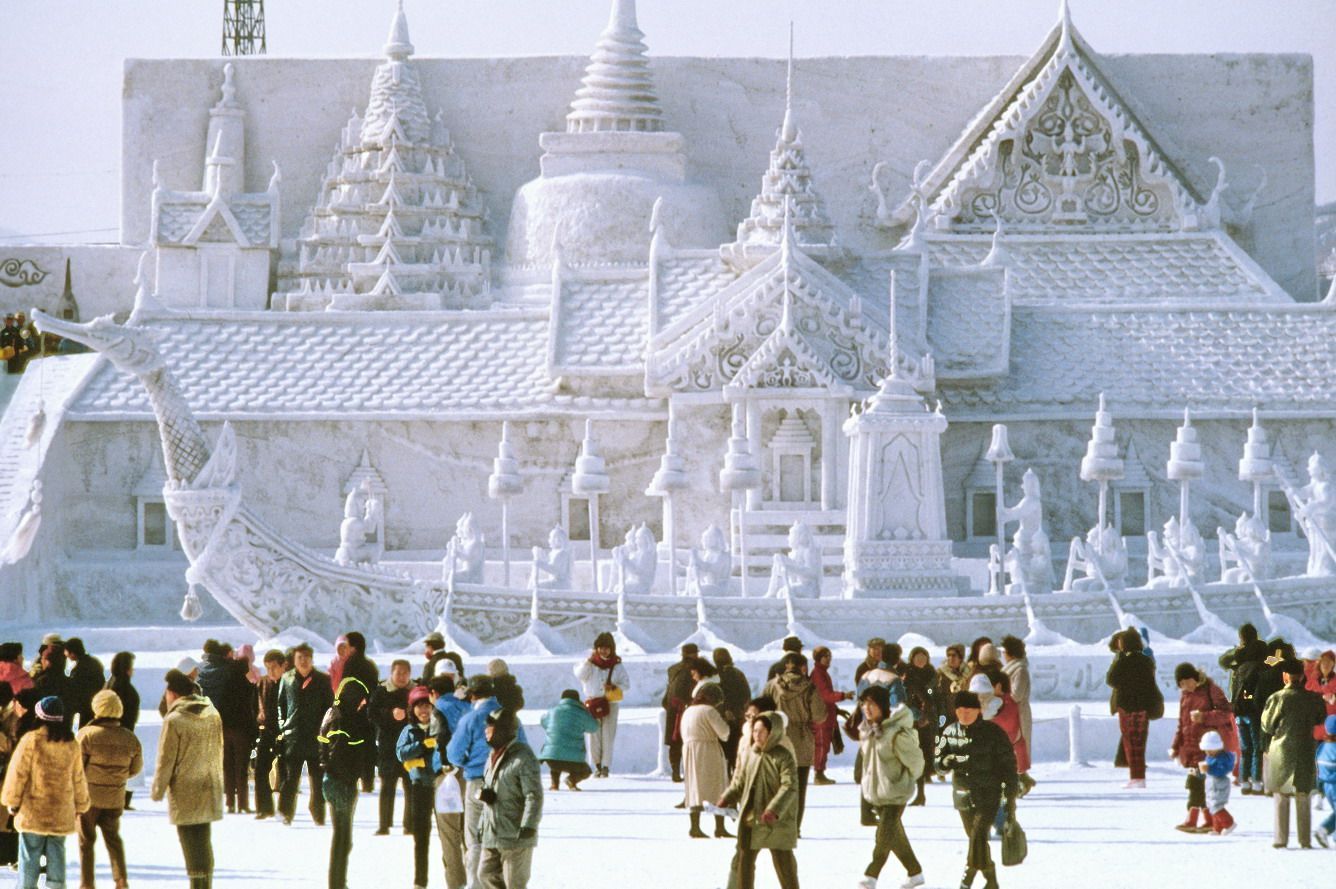 nhat ban cac nen kinh te dia phuong gap kho khan do dich covid 19