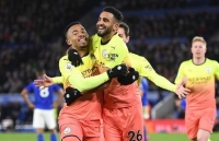 Leicester 0-1 Man City: Aguero sút hỏng phạt đền, Jesus thành người hùng