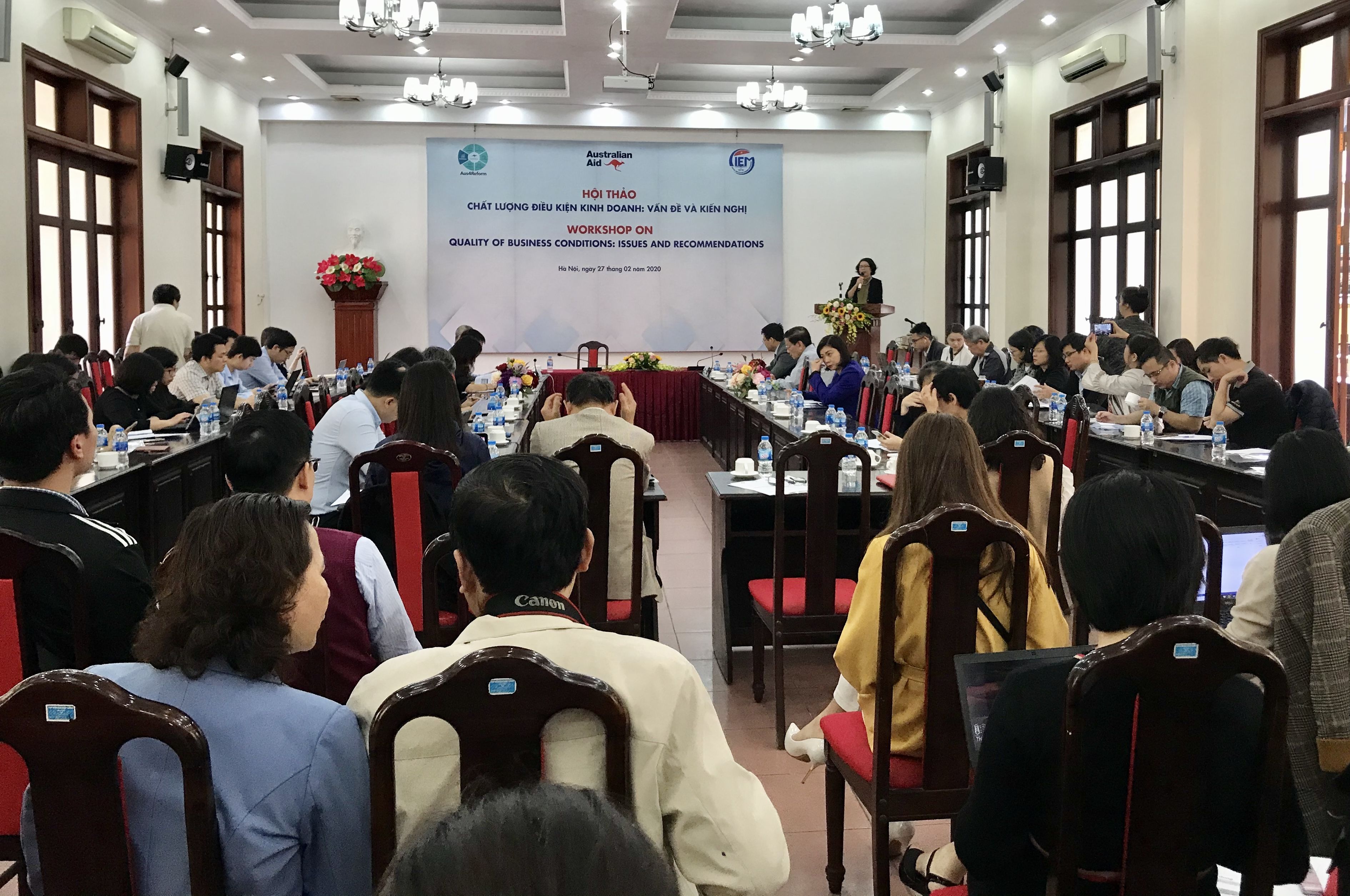 Tiếp tục cải cách điều kiện kinh doanh, tạo thuận lợi hơn nữa cho doanh nghiệp tiep tuc cai cach dieu kien kinh doanh tao dong luc thuc day phat trien kinh te