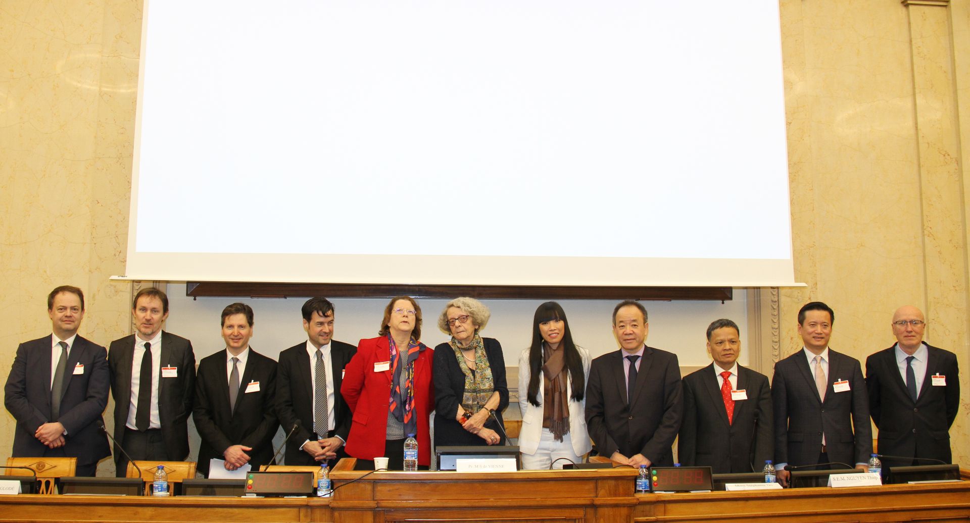 hoi thao bien dong tai phap can len tieng bao ve cac nguyen tac va gia tri cua luat phap quoc te