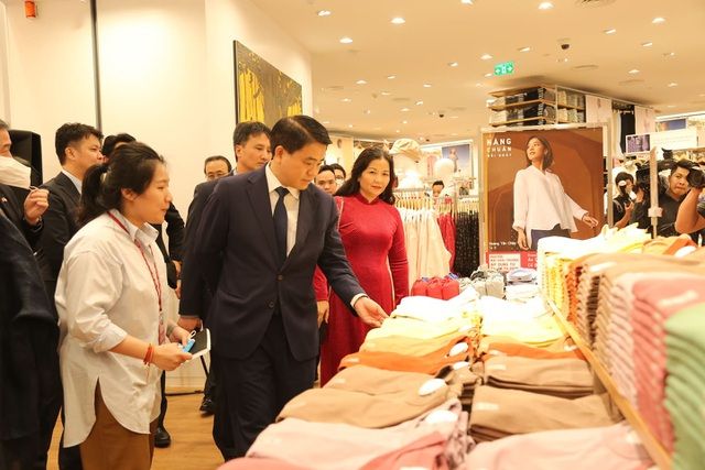 benh nhan nhiem covid 19 o ha noi khong du khai truong cua uniqlo