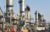 du luan phan no voi nguoi biet bi nhiem covid 19 van co tinh di bar de truyen virus corona