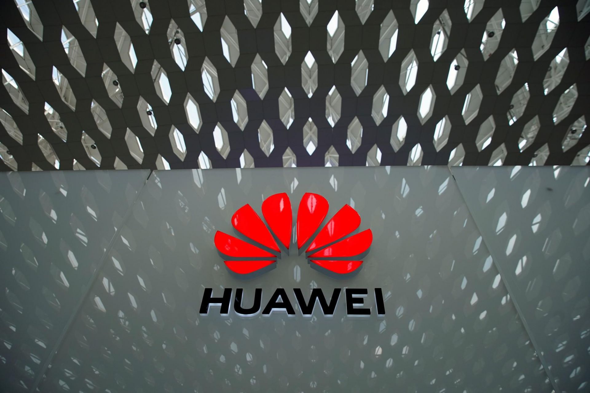 my se han che nguon cung cap chip toan toan cau cua huawei