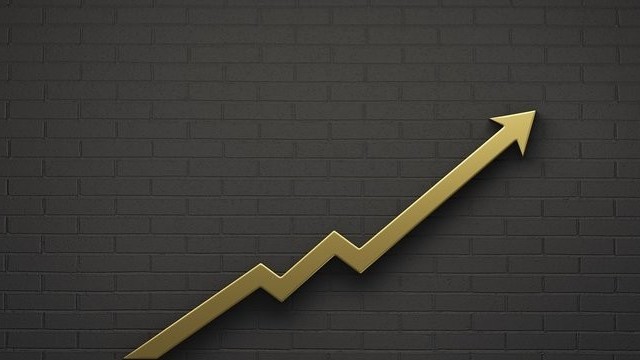 gia vang hom nay 1632023 gia vang bat ngo toa sang chuyen gia du bao soc thi truong trong nuoc nhuom do