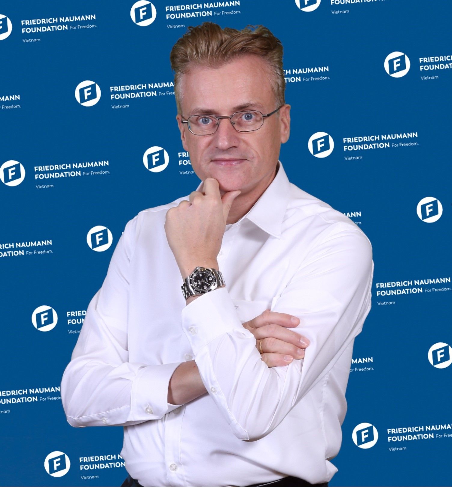 giua dai dich covid 19 viet nam ung pho kip thoi voi bien dong kinh te