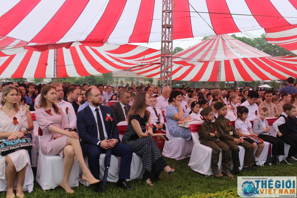 Hơn 1.000 khách mời tham dự Lễ tưởng niệm “Binh đoàn Bất tử” tại Hà Nội hon 1000 khach moi tham du le tuong niem binh doan bat tu tai ha noi