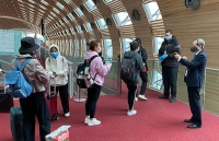 thu truong ngoai giao to anh dung tra loi ve viec dua cong dan viet nam tu cac vung dich covid 19 ve nuoc