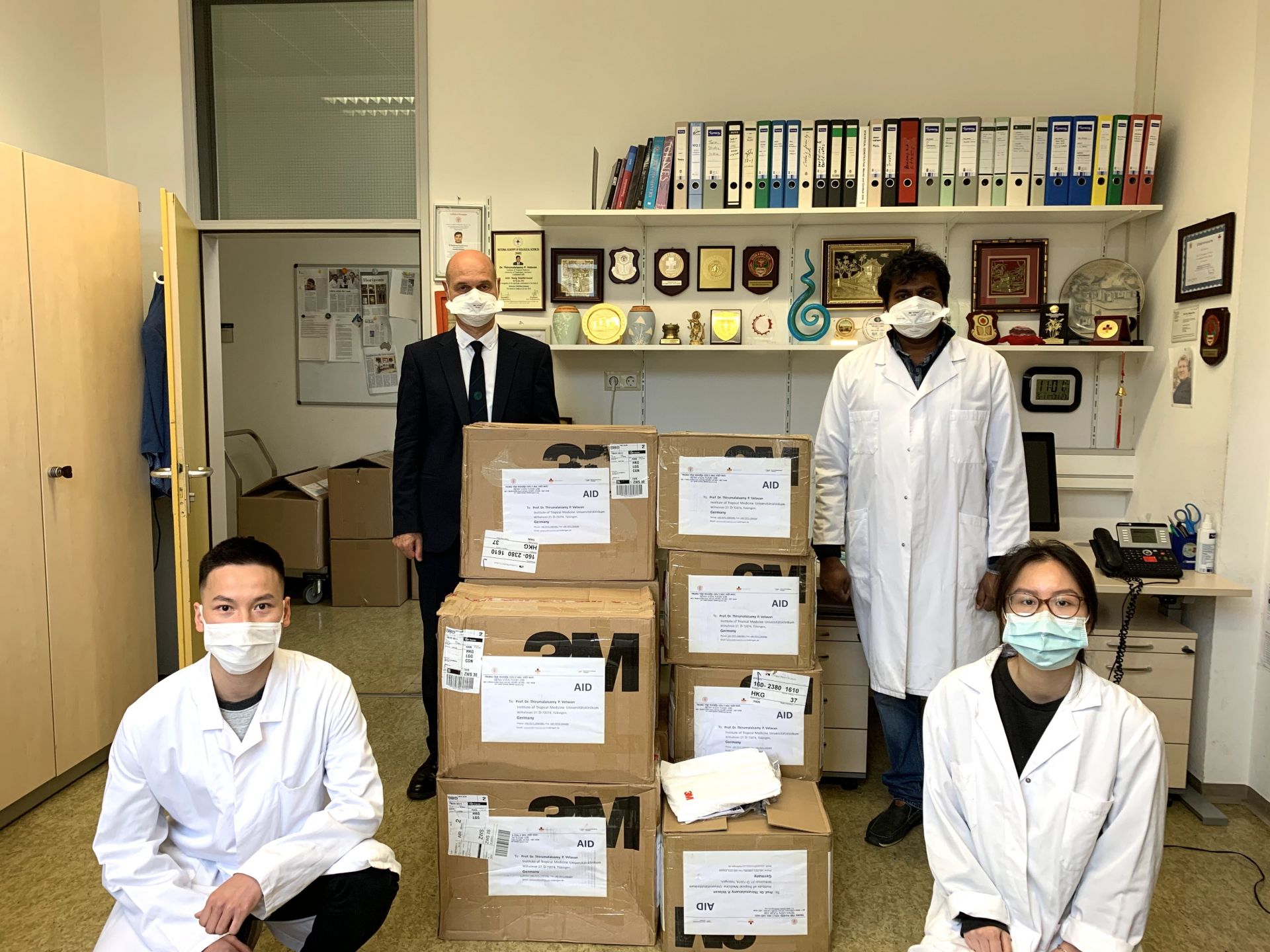 duc va viet nam sat canh trong cuoc chien chong dich covid 19