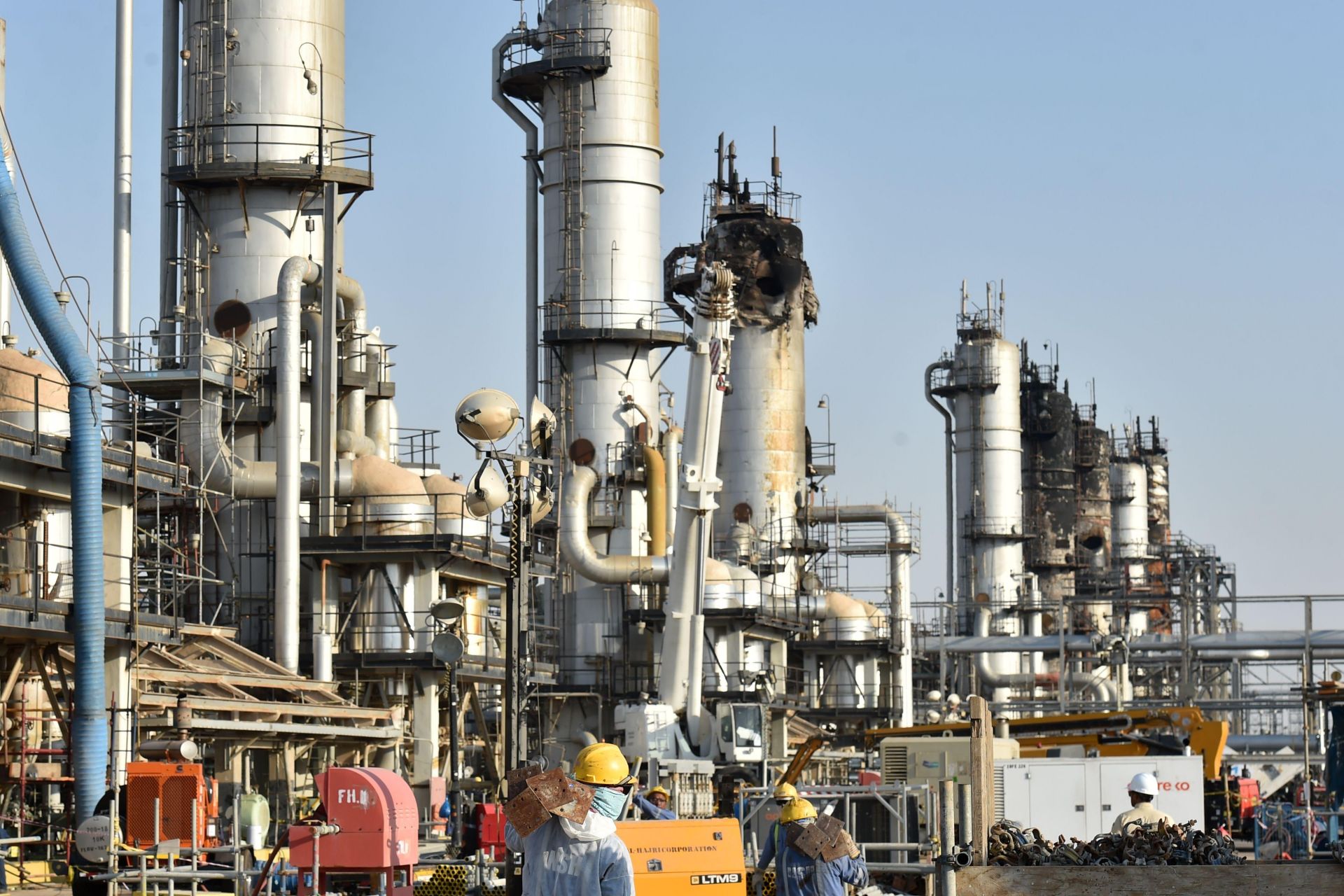 saudi arabia hoi thuc opec cat giam them san luong khai thac