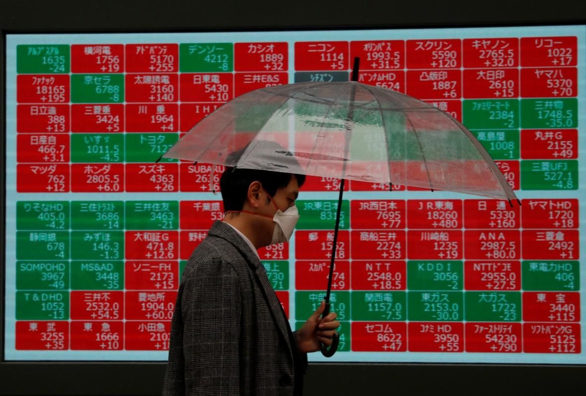 adb covid 19 co the ngon 64 97 gdp toan cau