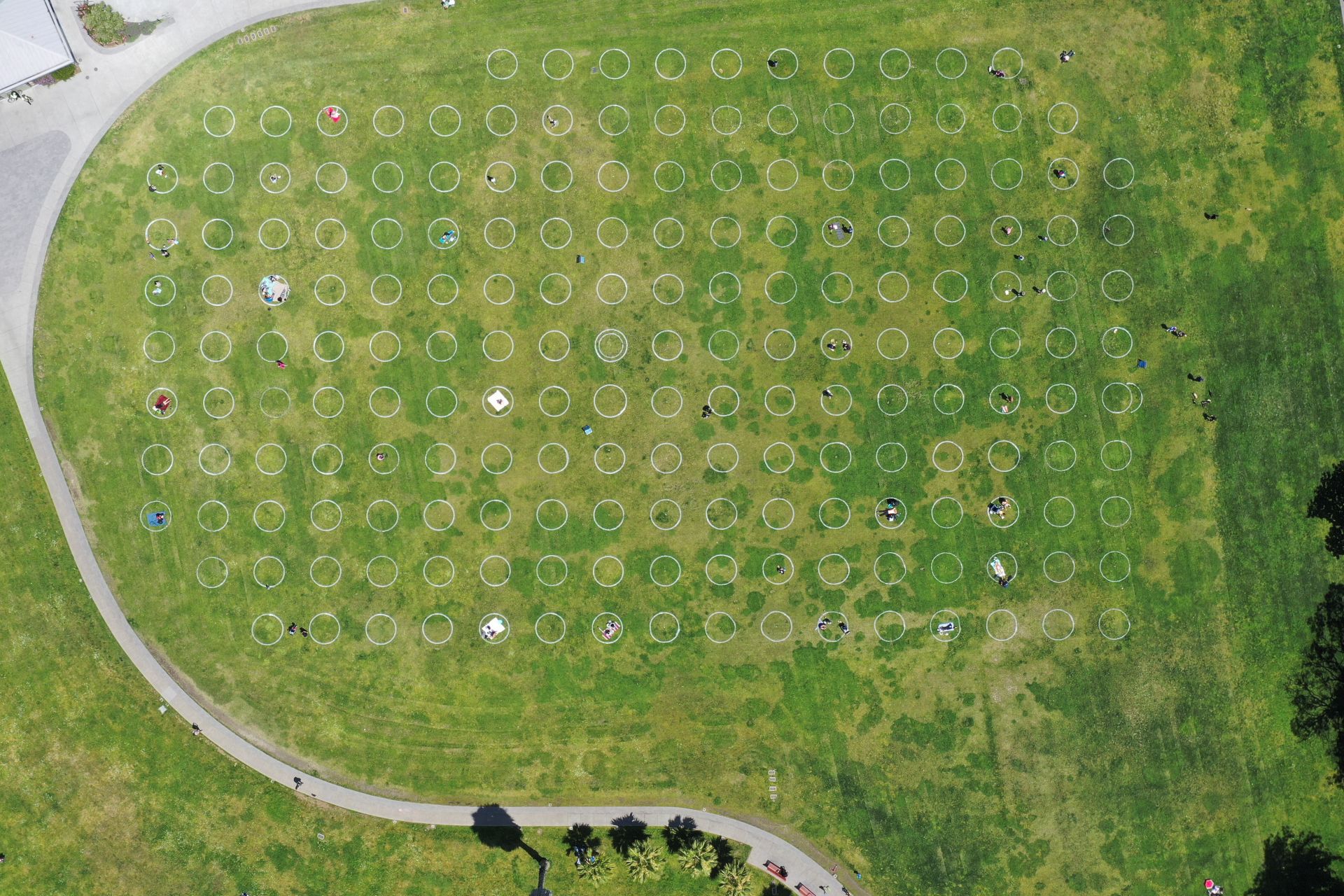 nhung buc anh ngo ngang ve the gioi trong dai dich covid 19 tu tren cao