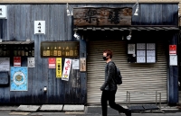 hau dich covid 19 nhat ban khan truong kich cau du lich noi dia tang luon voucher 190 usd