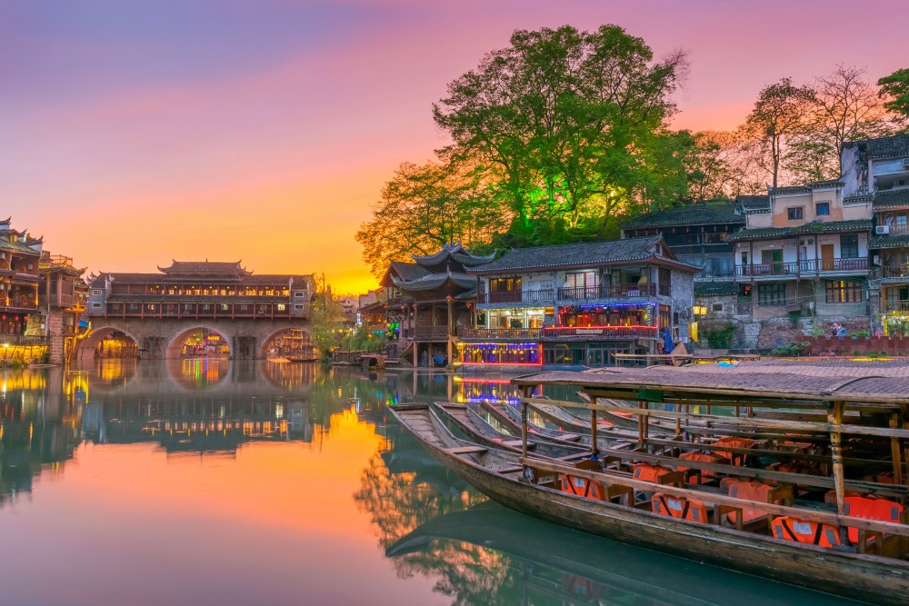 Các hãng hàng không cũng đang ghi nhận sự bùng nổ trong lượng đặt vé máy bay (Nguồn: Pinterest) Các hãng hàng không cũng đang ghi nhận sự bùng nổ trong lượng đặt vé máy bay (Nguồn: Pinterest)