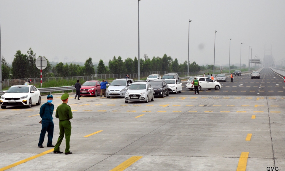 Phát huy bài học lội ngược dòng năm 2020, Quảng Ninh quyết thắng Covid-19, phục hồi kinh tế toàn diện