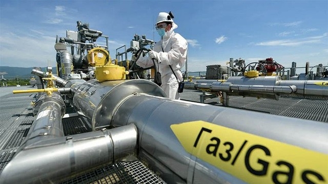 tho nhi ky se tiep tuc mua khi dot nga bat chap loi keu goi tu my belarus cung can gazprom