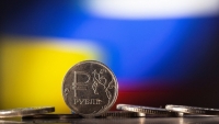 AFP: Nga tiến gần hơn đến bờ vực vỡ nợ vì Mỹ