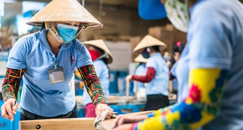 S&P nâng xếp hạng tín nhiệm dài hạn của Việt Nam lên mức BB+.(Nguồn: NYTimes)