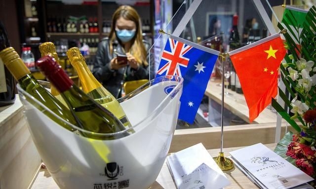Australia chính thức kiện Trung Quốc lên WTO về vấn đề thuế rượu vang