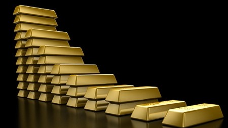 gia vang hom nay 862024 gia vang the gioi mat phanh nhnn manh tay voi hien tuong dau co nguoi dan van mua un un