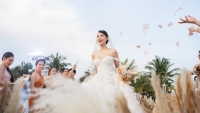 Đám cưới Minh Hằng: Cô dâu, chú rể bật khóc, Diệu Nhi may mắn bắt được hoa cưới