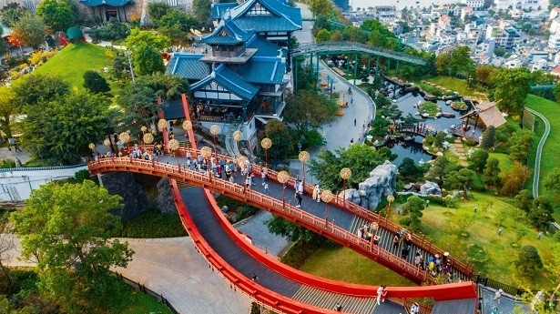 Quảng Ninh: Tăng trưởng kinh tế dẫn đầu cả nước, du lịch vẫn là 'ngôi sao sáng'