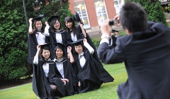 hut du hoc sinh trung quoc anh om mong tro thanh nen giao duc hang dau the gioi