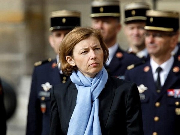 chien luoc quan su moi cua phap trong tran dia khong gian