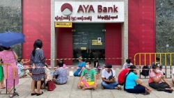 Tình hình Myanmar: Đồng Kyat suy yếu, kinh tế dự kiến sụt giảm 18%