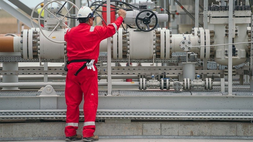 Áp trần giá dầu Nga: Na Uy 'xuống tay' với Moscow ,Hungary và EU 'lời qua tiếng lại', một số quốc gia vạch 'lằn ranh đỏ' Áp trần giá dầu Nga: Na Uy 'xuống tay' với Moscow ,Hungary và EU 'lời qua tiếng lại', một số quốc gia vạch 'lằn ranh đỏ'