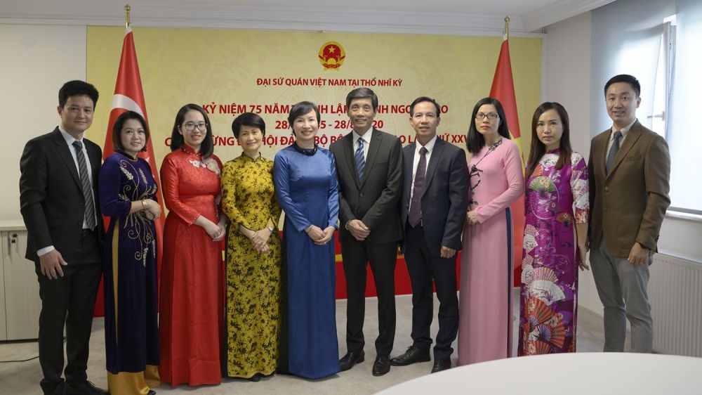 ky niem 75 nam ngay thanh lap nganh ngoai giao tai tho nhi ky