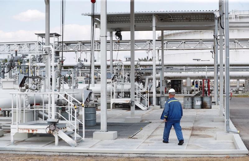 Nguồn cung dầu thô qua tuyến Druzhba tới Czech sắp được nối lại Nguồn cung dầu thô qua tuyến Druzhba tới Czech sắp được nối lại