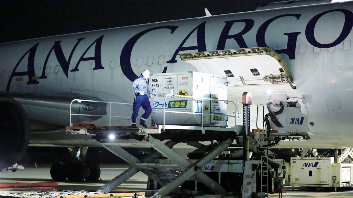 van chuyen hang hoa duong hang khong dinh dan tu thuong chien my trung