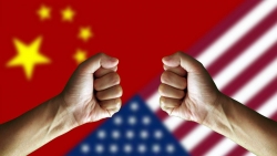Mỹ thông báo quyết định miễn thuế cho hàng hóa Trung Quốc trong 4 tháng