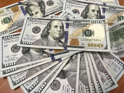 Tỷ giá ngoại tệ, tỷ giá USD/VND hôm nay 7/3: Thị trường tự do chưa hết nóng, USD trượt giá