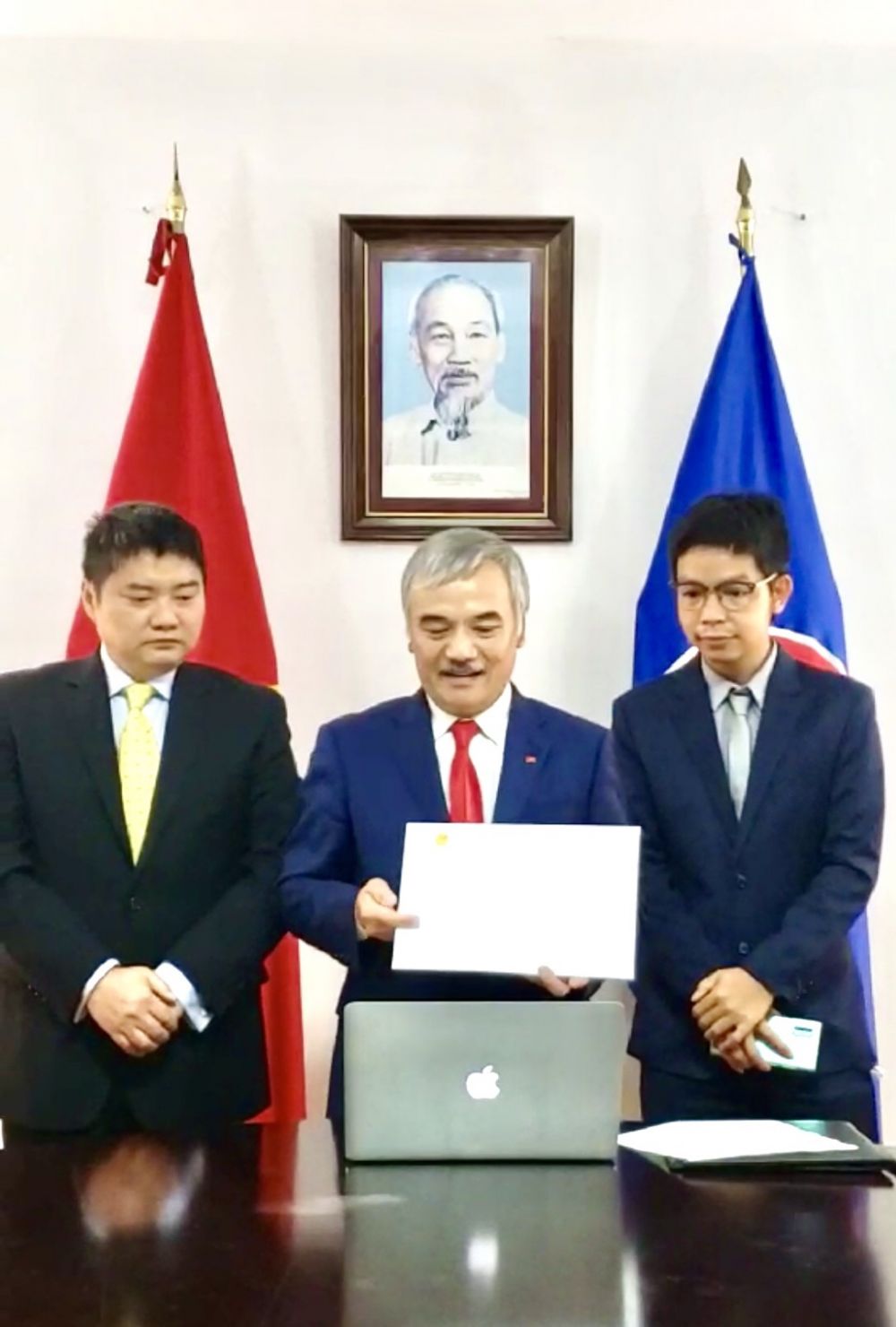 4141-img-b35e7045e4898c268bef6baff34e9d8b-v