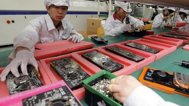 doi tac quan trong cua apple va microsoft muon rot 1 ty usd dau tu vao viet nam