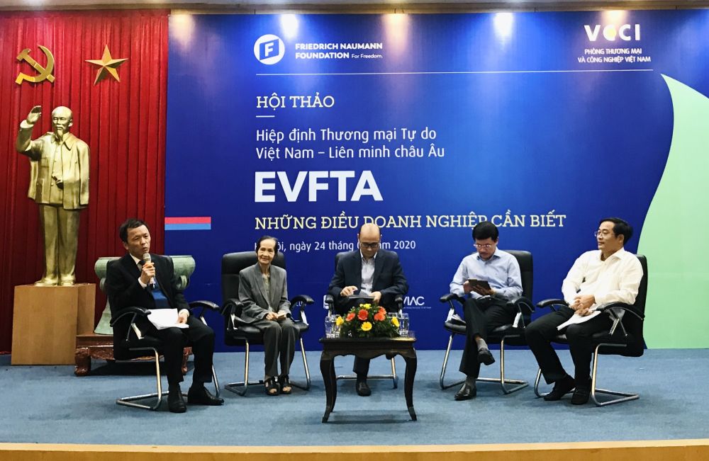 chu tich vcci cung nam tay nhau vun xoi cay doi xanh tuoi evfta