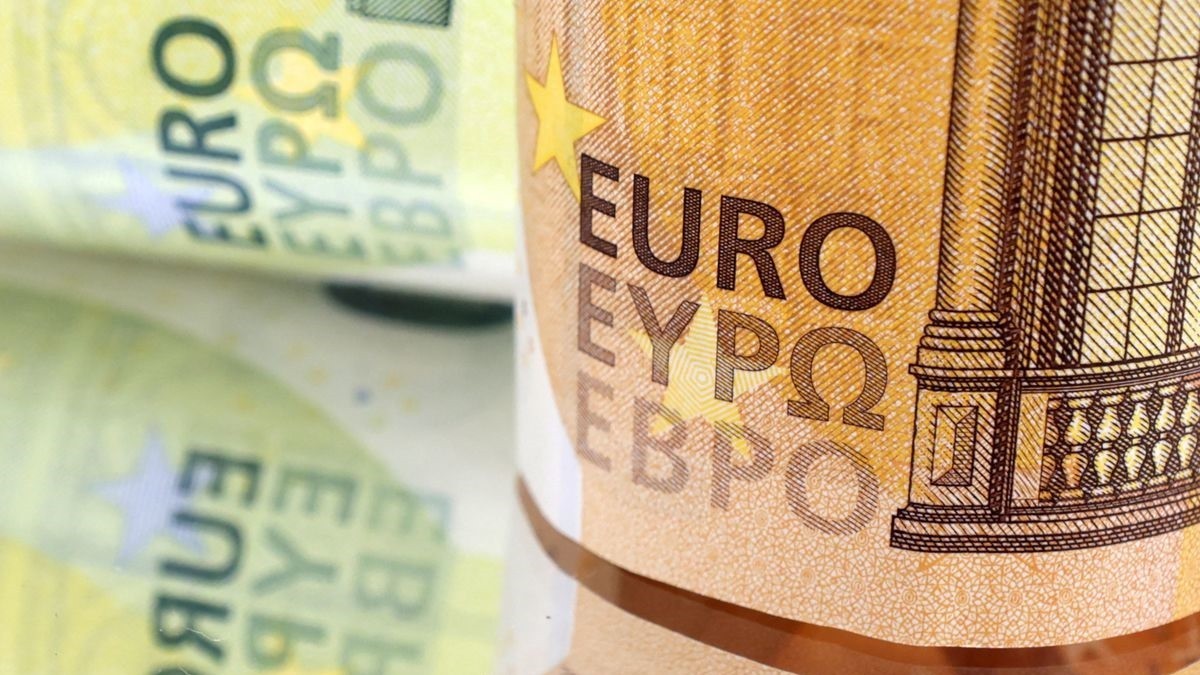 Hungary đệ trình dự luật đầu tiên, quyết không để 'vụt mất' hàng tỷ Euro từ EU