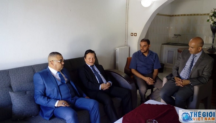 xuc tien hop tac thuong mai va dau tu viet nam algeria tai tinh tipaza