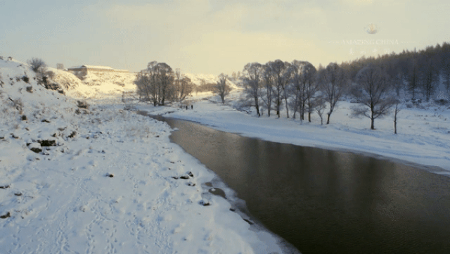 bi an dong song khong bao gio dong bang du nhiet do ngoai troi o muc 40 do c