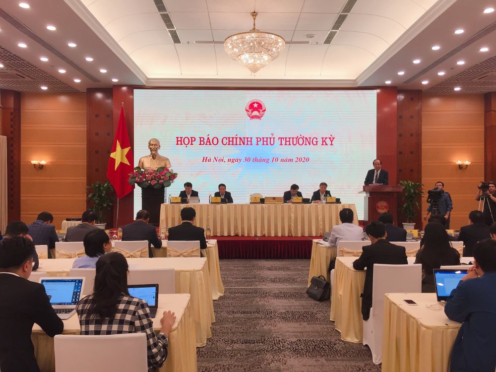 Kinh tế Việt Nam tiếp tục cải thiện, xuất khẩu hàng hóa là điểm sáng