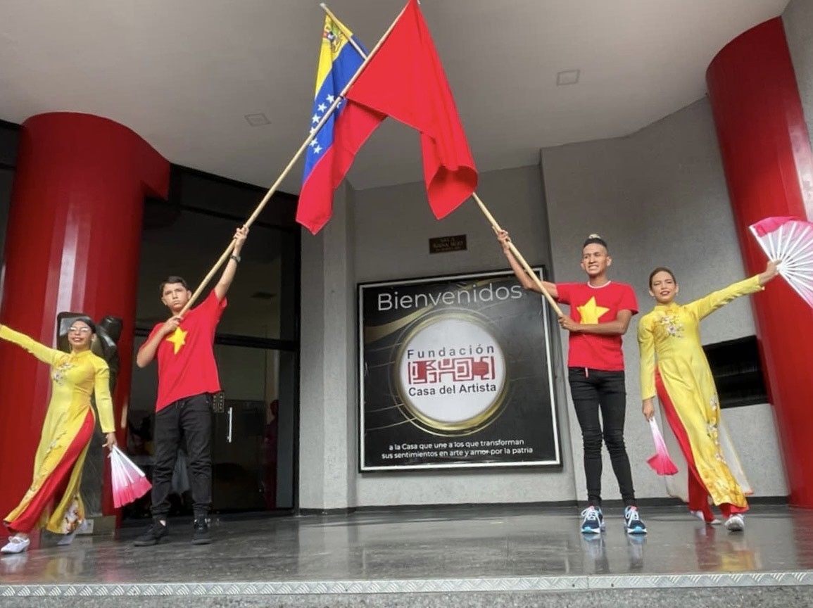 Venezuela vẽ về Việt Nam