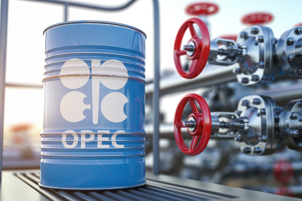 OPEC+ cắt giảm sản lượng dầu: 'Đòn đau' với các quốc gia tiêu thụ và một ‘canh bạc’ phải trả giá cao?